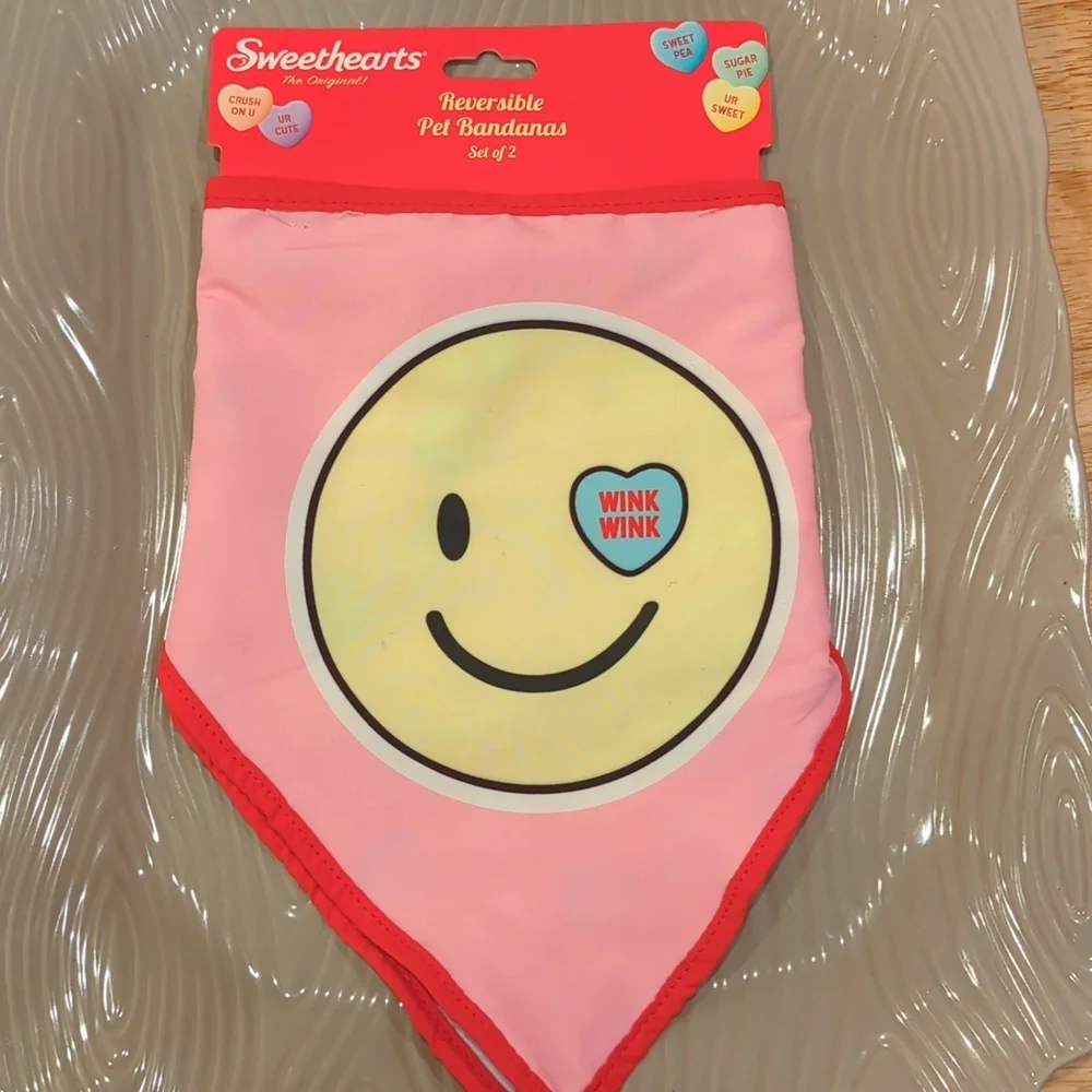Sweethearts The Original Reversible Pet Bandana NWT